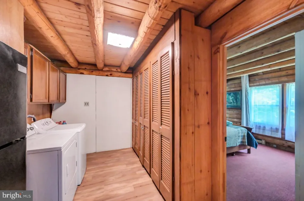 217 LOWER VALLEY DRIVE Kunkletown, PA 18058