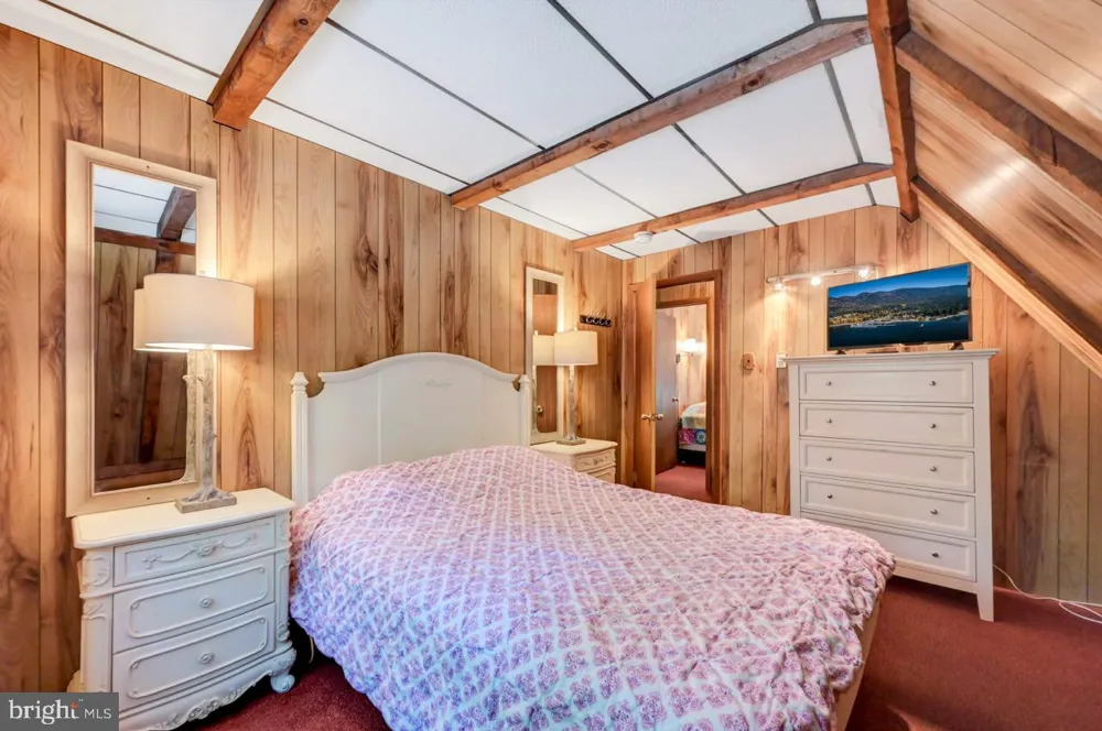 217 LOWER VALLEY DRIVE Kunkletown, PA 18058