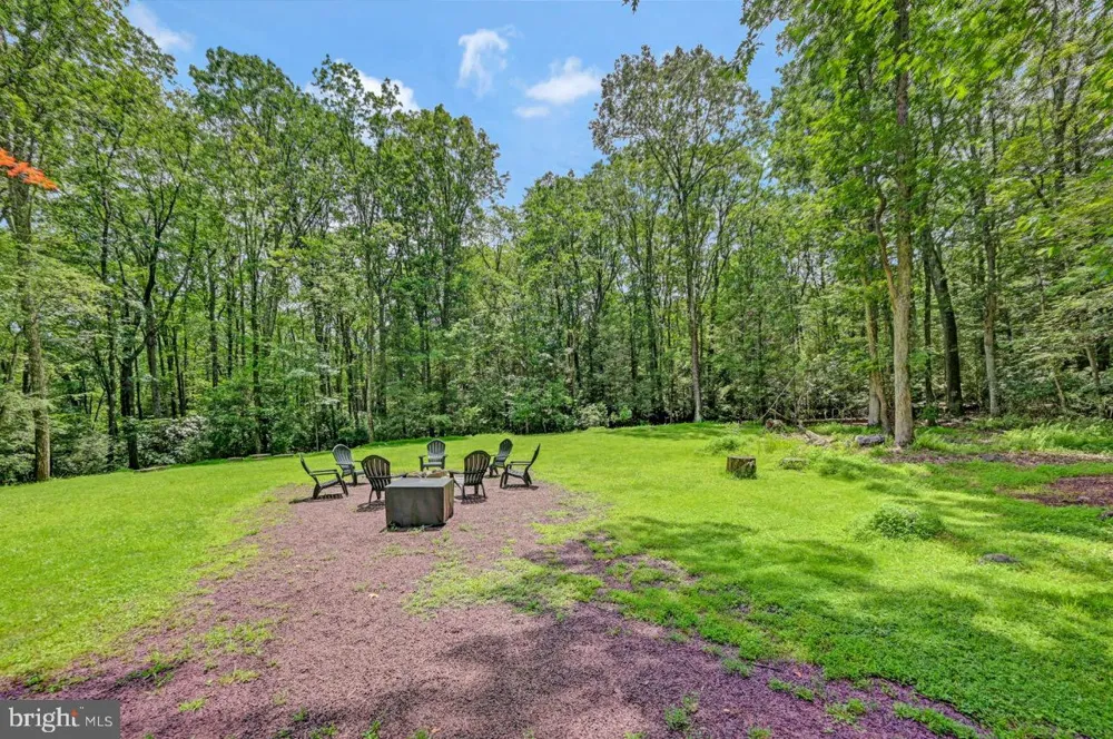 217 LOWER VALLEY DRIVE Kunkletown, PA 18058