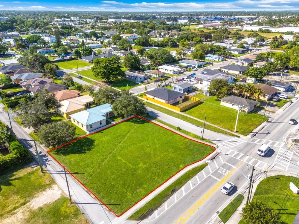 604 SW 6th Ave Homestead, FL 33030