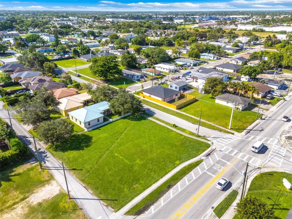 604 SW 6th Ave Homestead, FL 33030