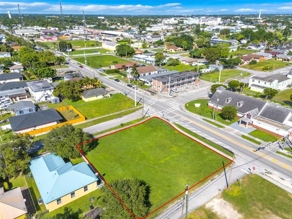 604 SW 6th Ave Homestead, FL 33030