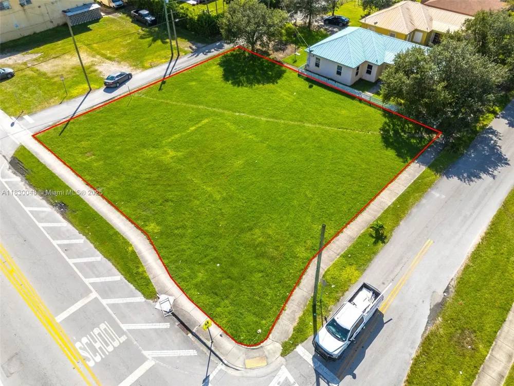 604 SW 6th Ave Homestead, FL 33030
