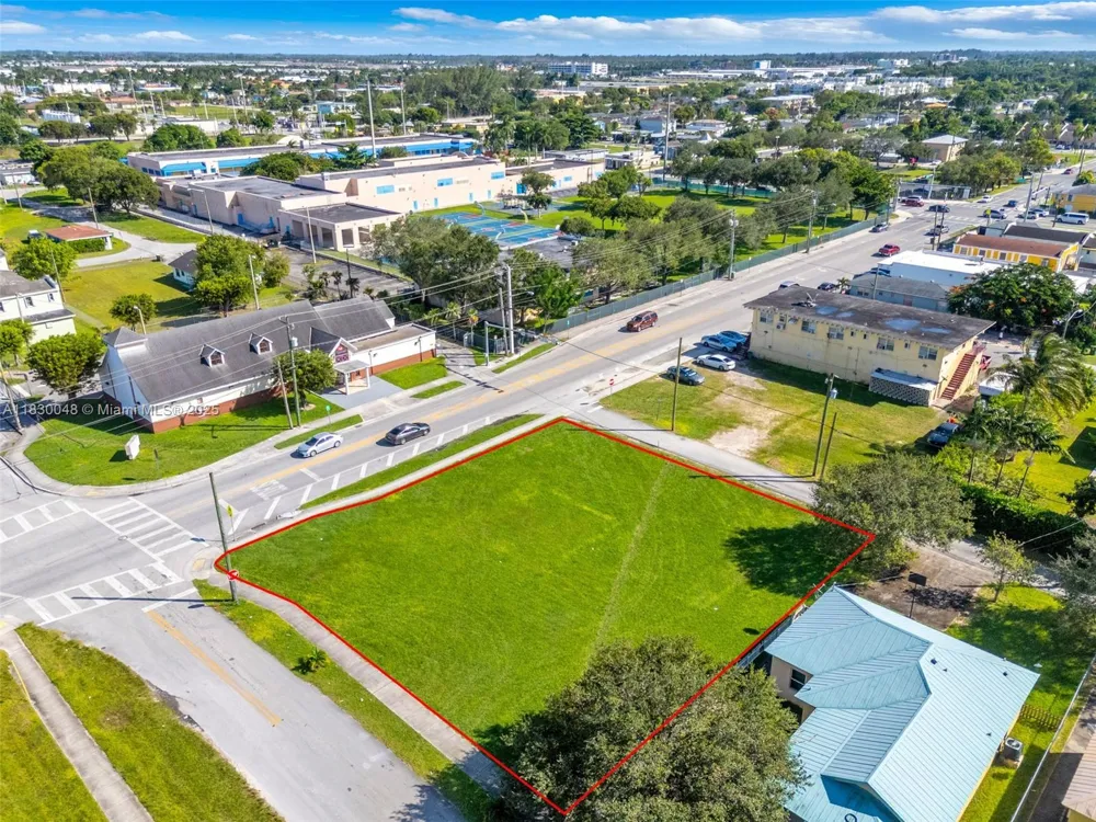 604 SW 6th Ave Homestead, FL 33030