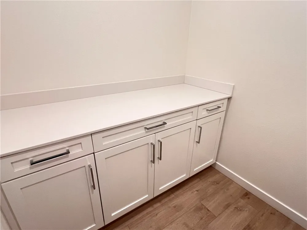 27620 Symphony Place Valencia, CA 91381