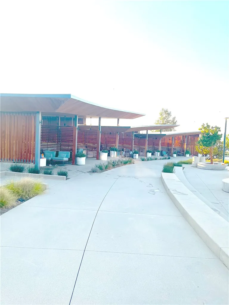 27620 Symphony Place Valencia, CA 91381