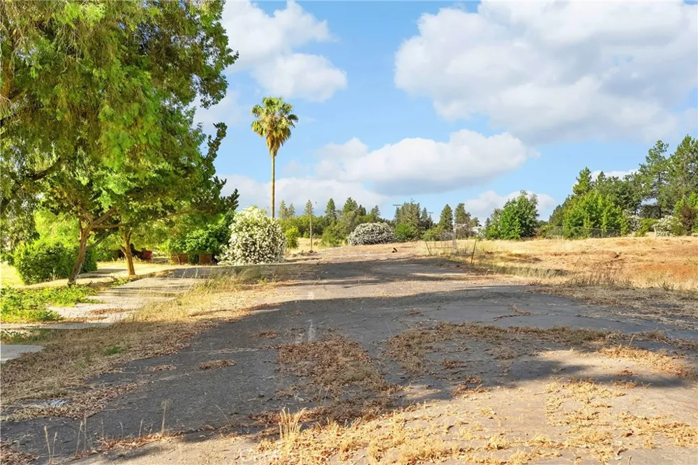 6118 Clark Paradise, CA 95969