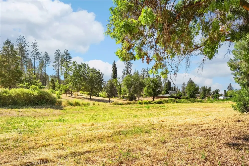 6118 Clark Paradise, CA 95969
