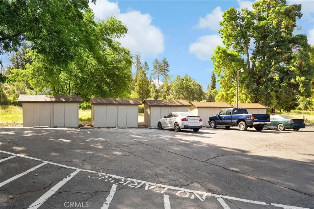 6118 Clark Paradise, CA 95969