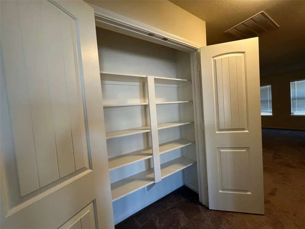 331 W Bend Drive League City, TX 77573
