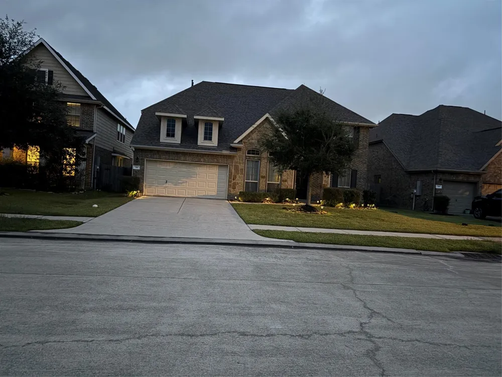 331 W Bend Drive League City, TX 77573