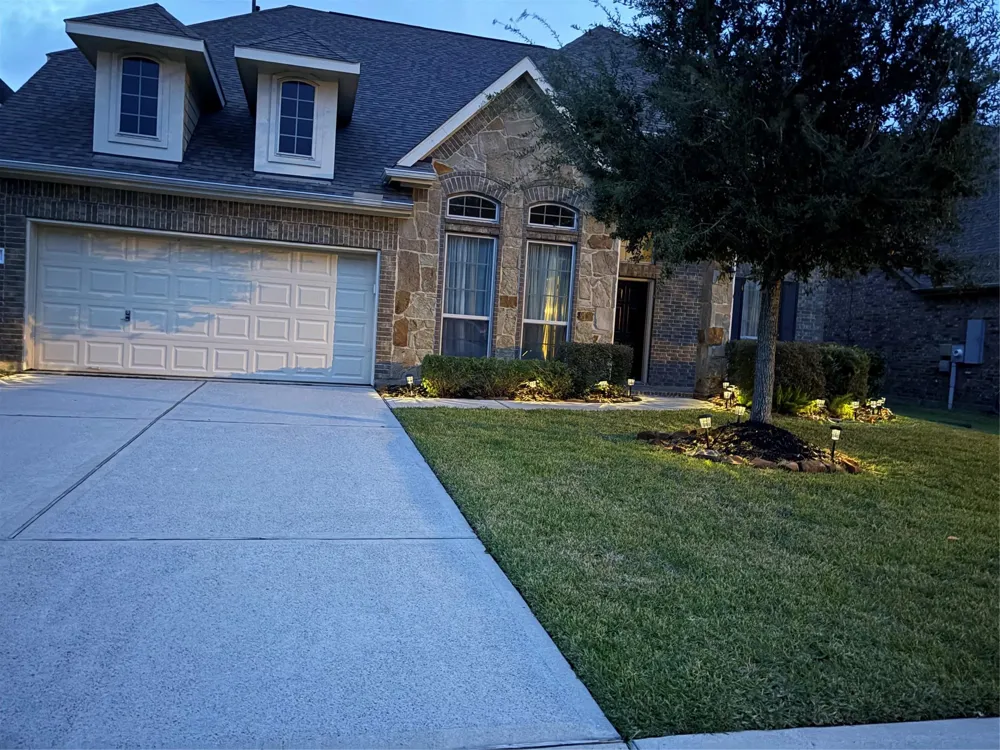 331 W Bend Drive League City, TX 77573