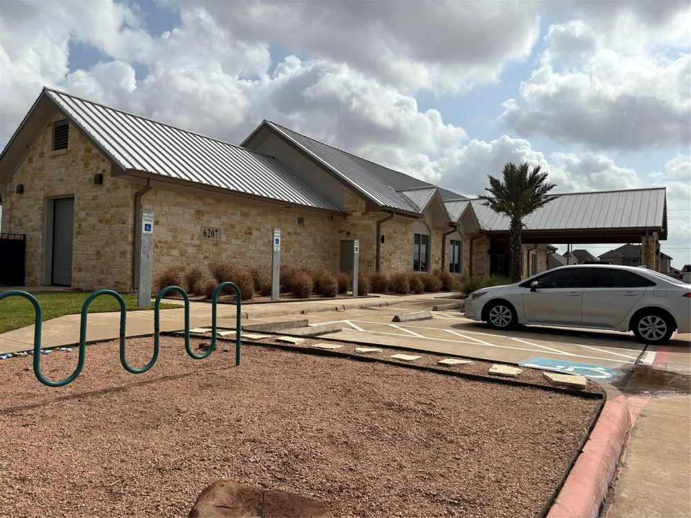 331 W Bend Drive League City, TX 77573