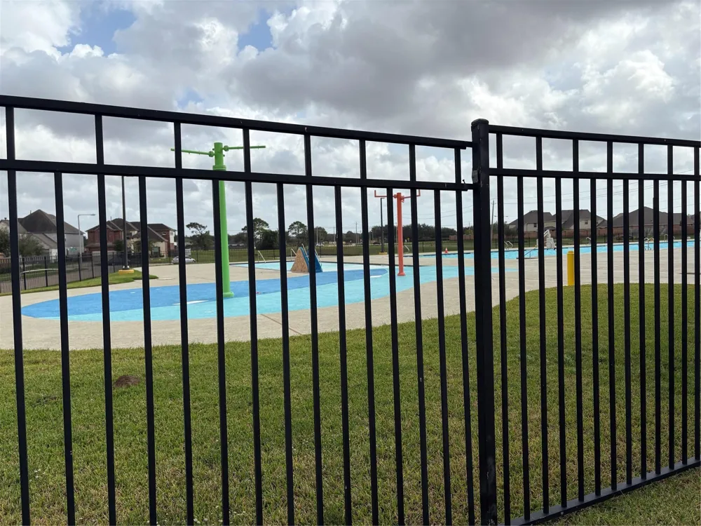 331 W Bend Drive League City, TX 77573