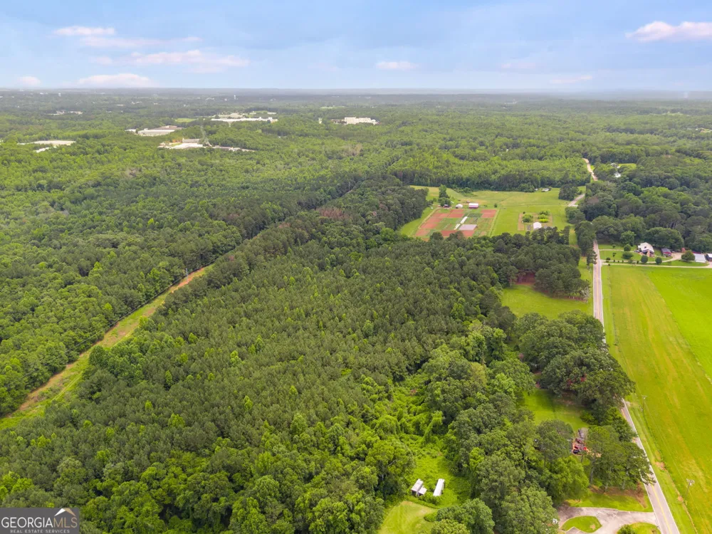 2464 N 27 Highway & Bagwell RD Carrollton, GA 30117