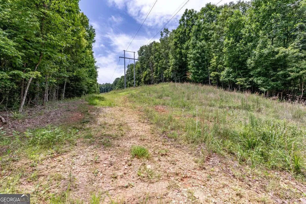 26.18 AC Green RD Young Harris, GA 30582