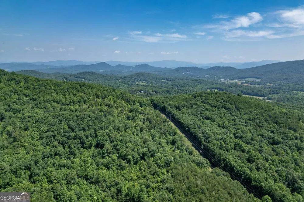 26.18 AC Green RD Young Harris, GA 30582