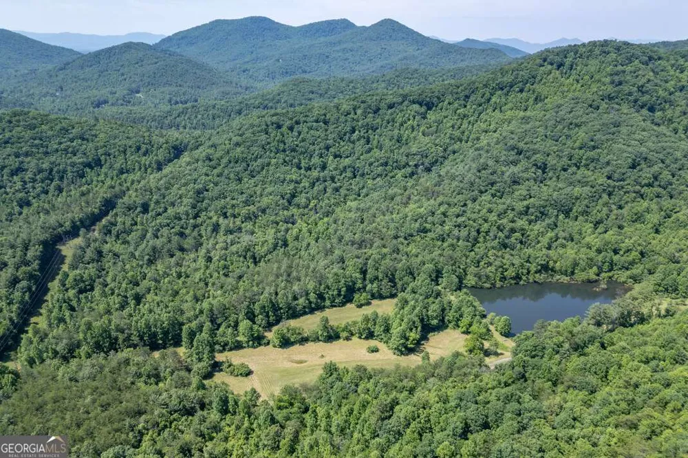 26.18 AC Green RD Young Harris, GA 30582