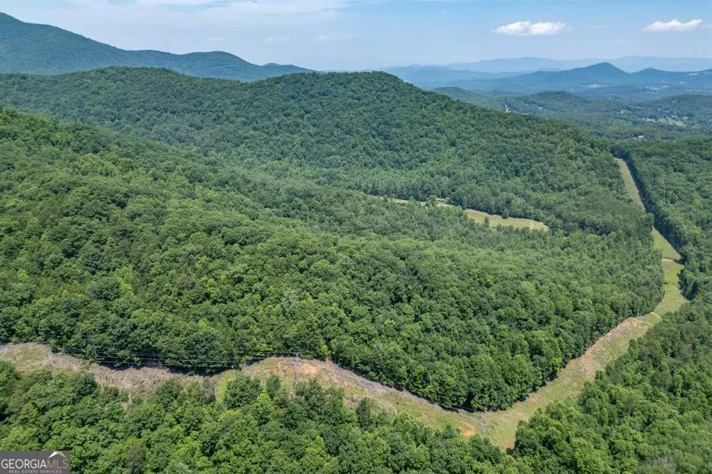 26.18 AC Green RD Young Harris, GA 30582
