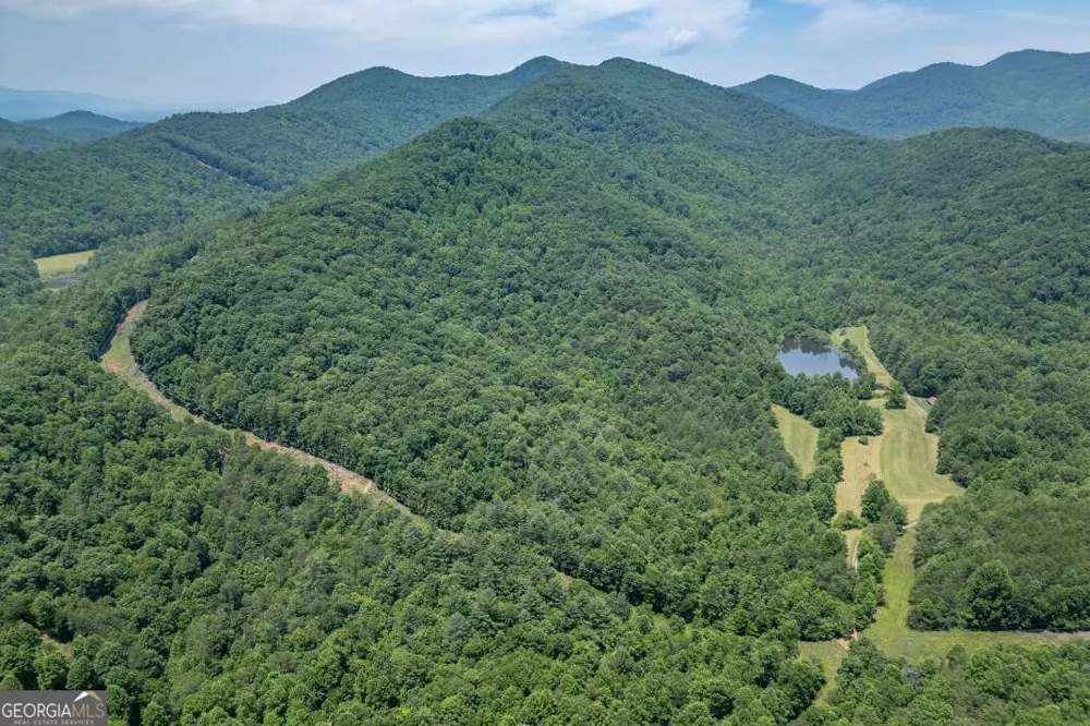 26.18 AC Green RD Young Harris, GA 30582