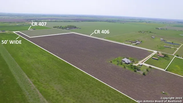 2711 CR 406 Taylor, TX 76574