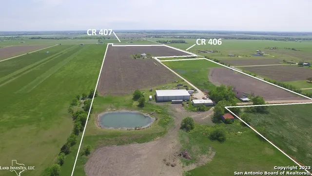 2711 CR 406 Taylor, TX 76574