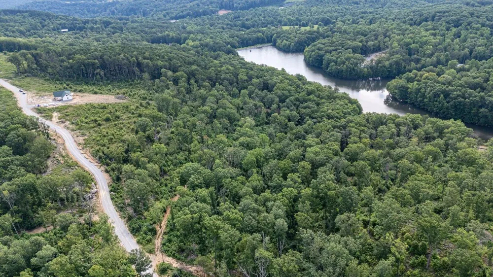 2148 Topside Drive Spencer, TN 38585
