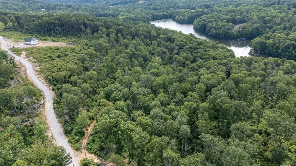 2148 Topside Drive Spencer, TN 38585