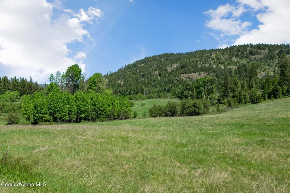 2902 Jewel Lake Road, Lot 3 Sagle, ID 83860
