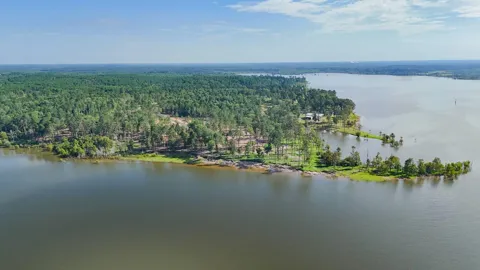 134 Foster Cove