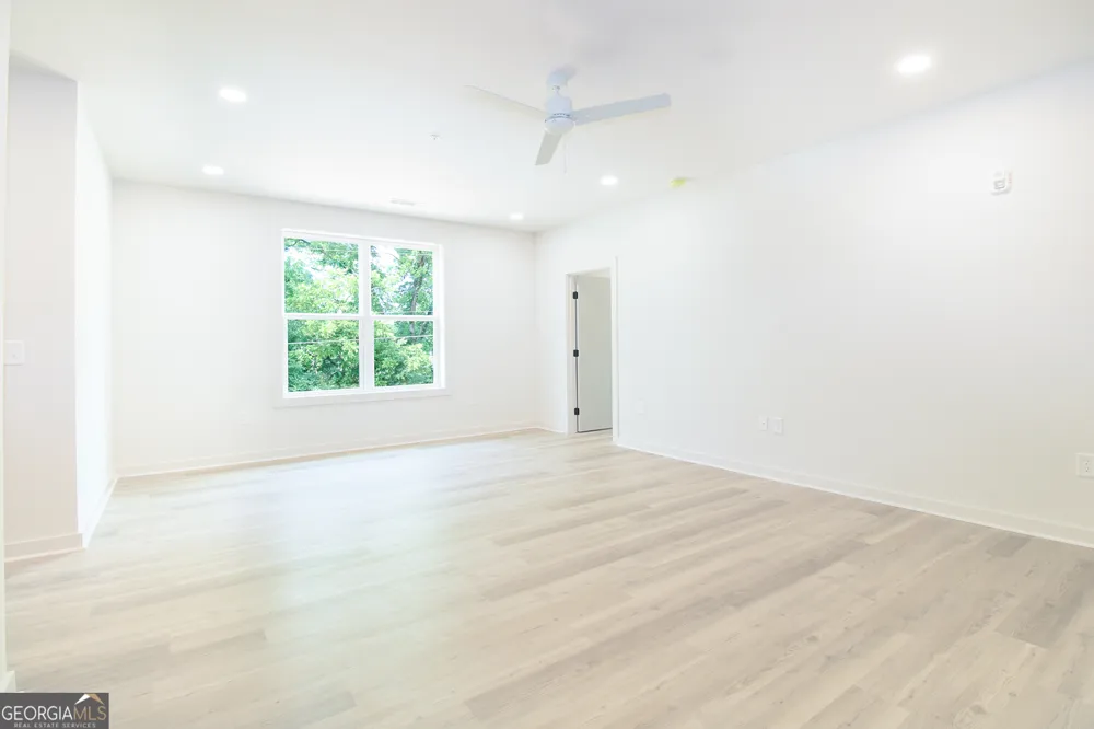 240 Martha DR Athens, GA 30606