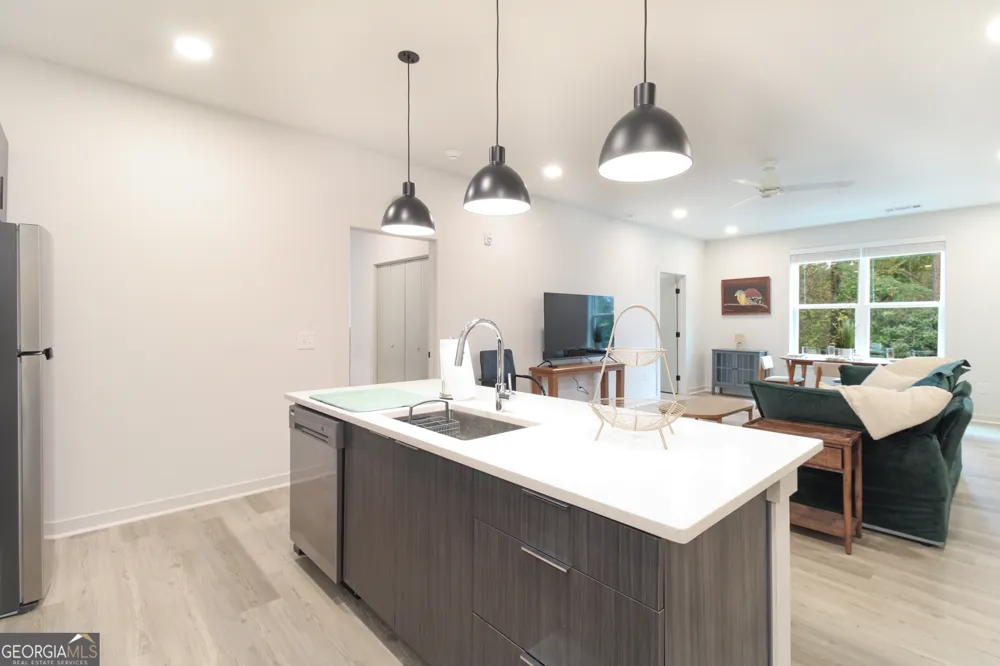 240 Martha DR Athens, GA 30606