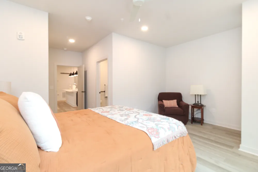 240 Martha DR Athens, GA 30606
