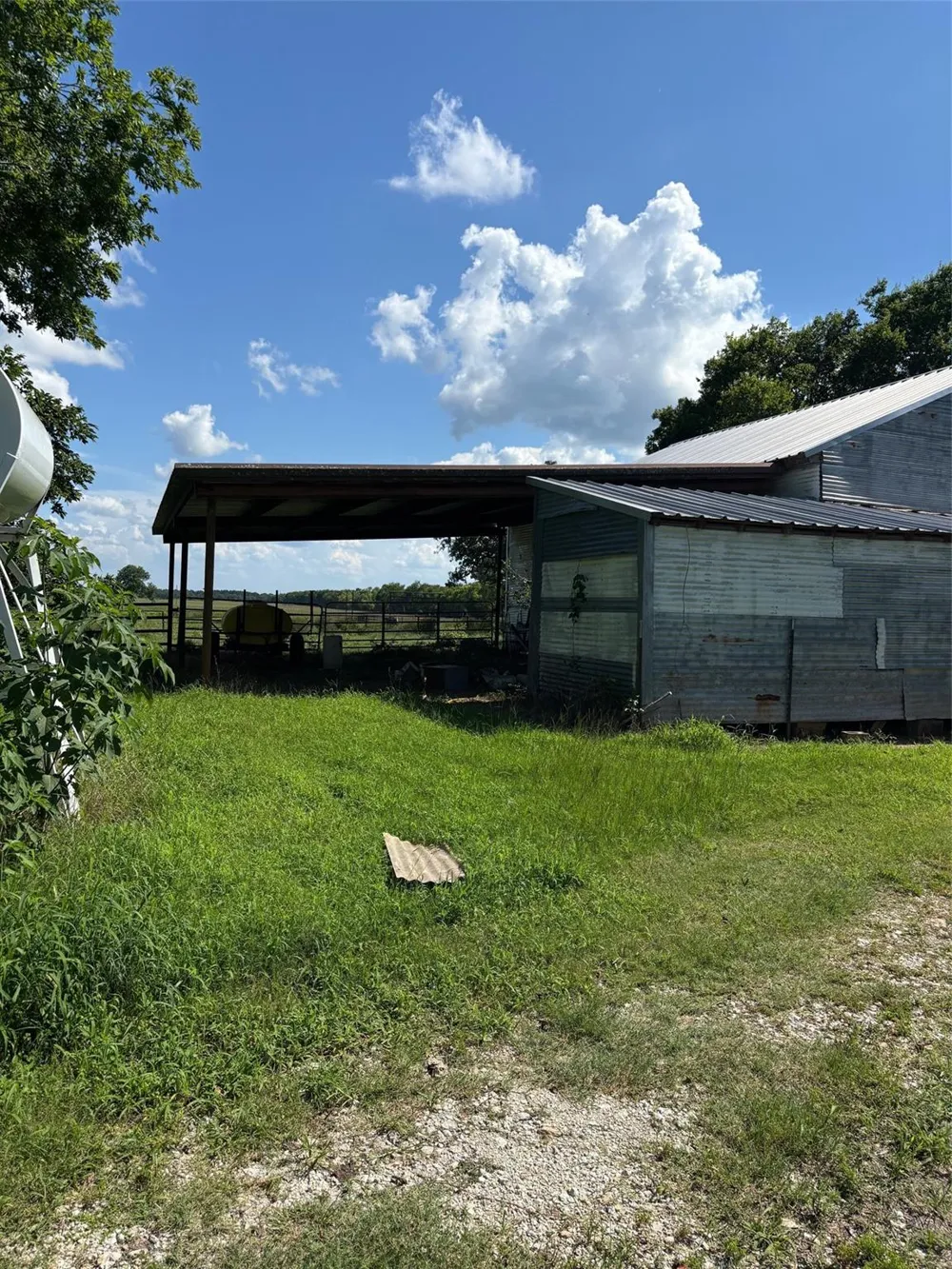 585 Industrial Park Boulevard Trinity, TX 75862