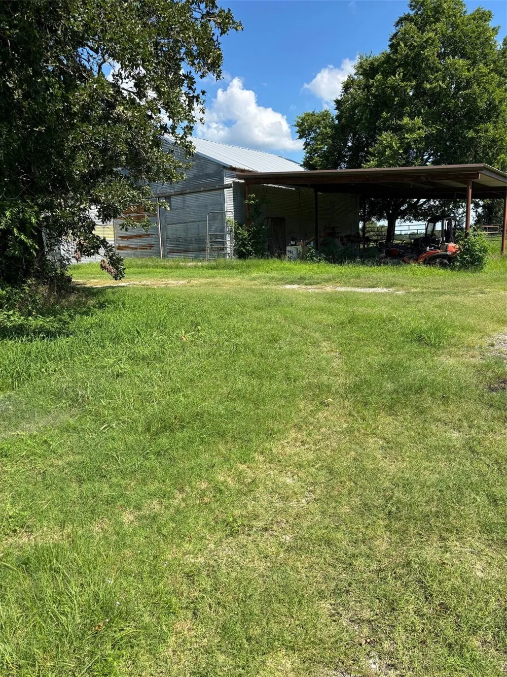 585 Industrial Park Boulevard Trinity, TX 75862