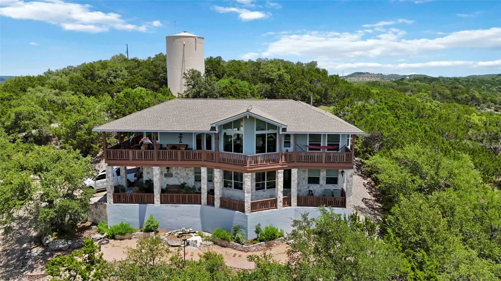 633 Flaman Road Canyon Lake, TX 78133