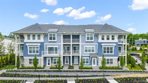 456 Mystic Cove Lane #405
