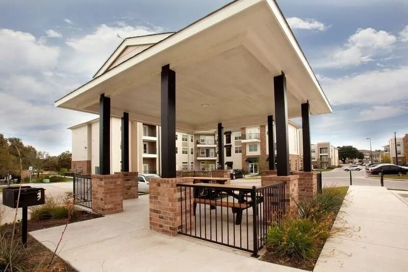 817 Colcord Ave Waco, TX 76707