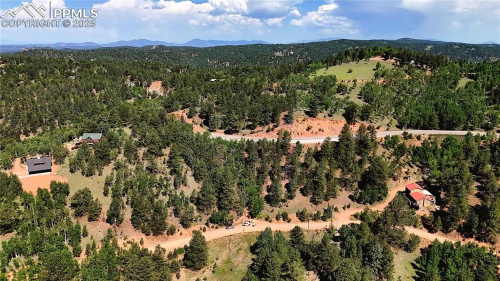 281 Pikes Peak Drive Divide, CO 80814