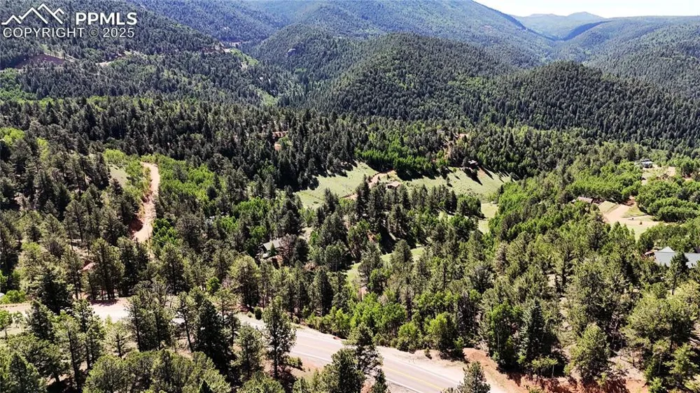 281 Pikes Peak Drive Divide, CO 80814