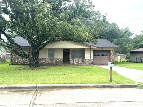 1722 Briar Lane