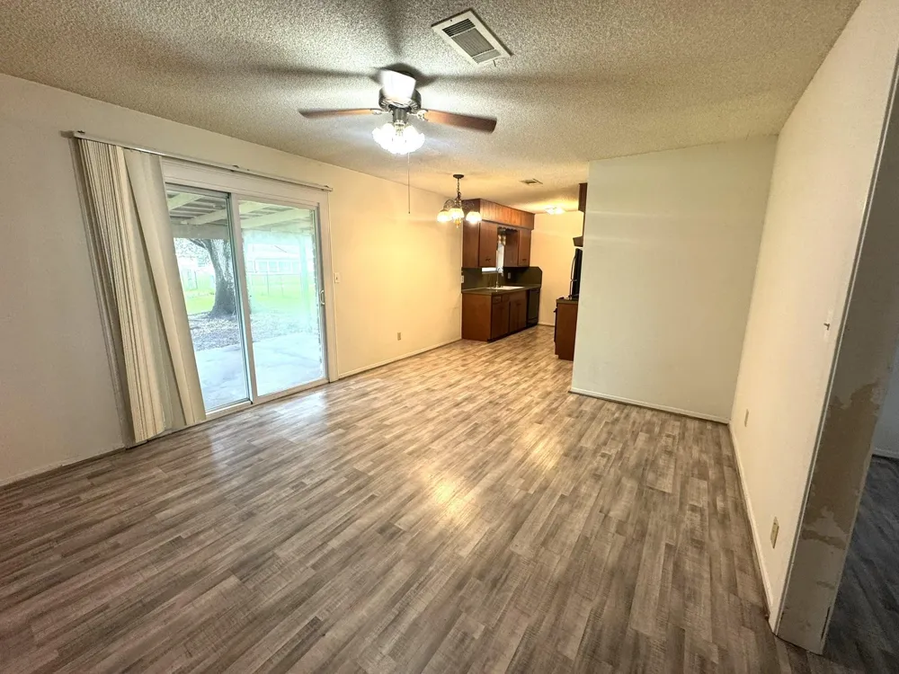 1722 Briar Lane Wharton, TX 77488