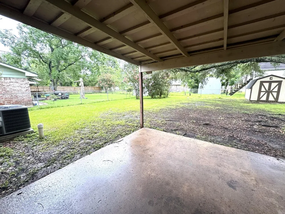 1722 Briar Lane Wharton, TX 77488