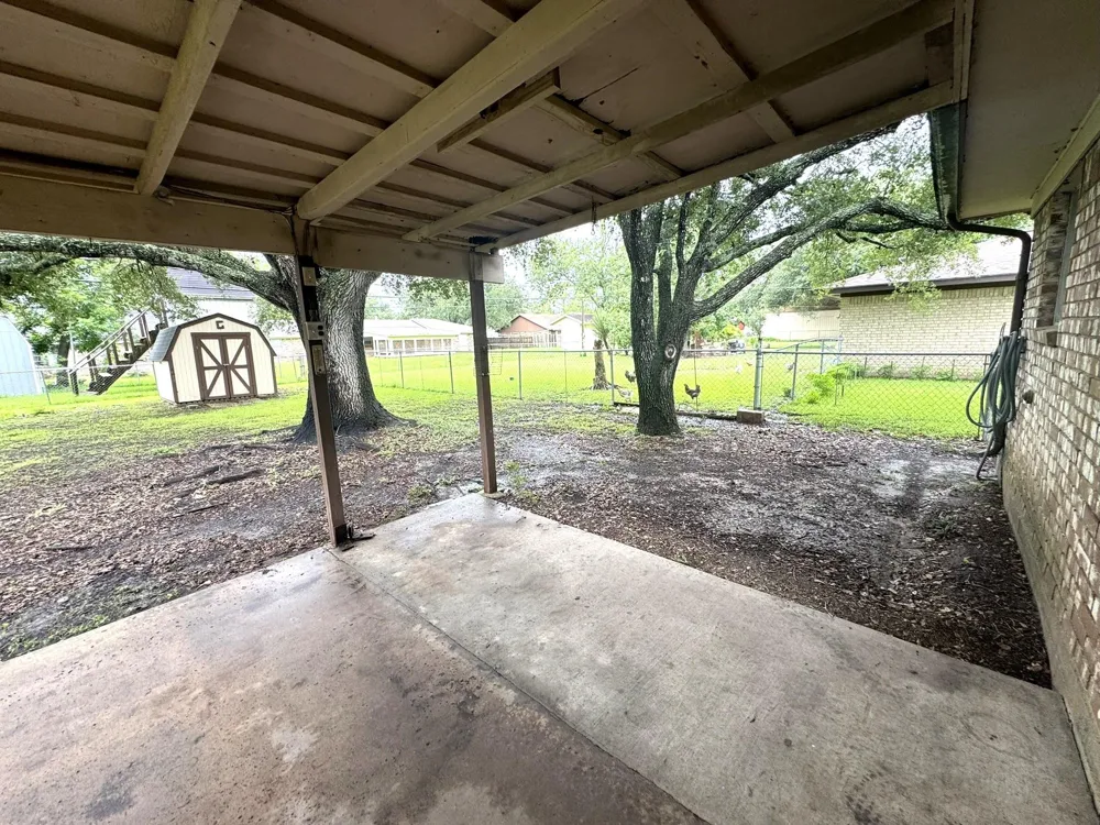 1722 Briar Lane Wharton, TX 77488
