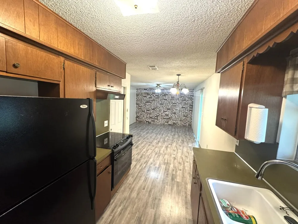 1722 Briar Lane Wharton, TX 77488