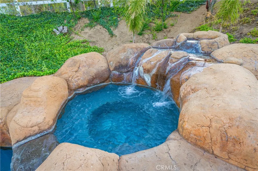 2575 Palomino Drive Acton, CA 93510