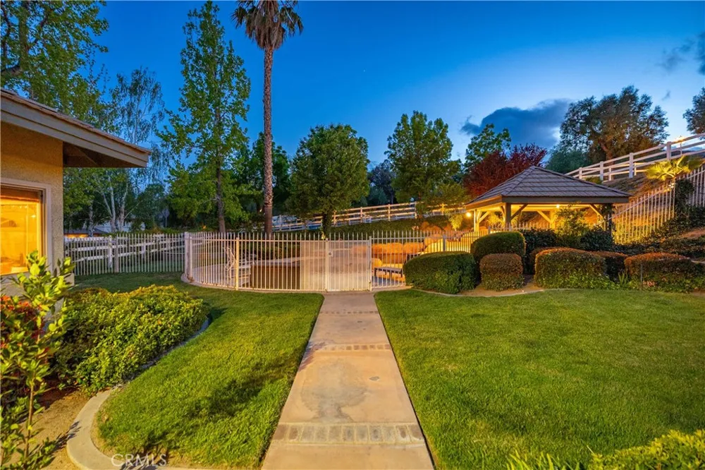 2575 Palomino Drive Acton, CA 93510