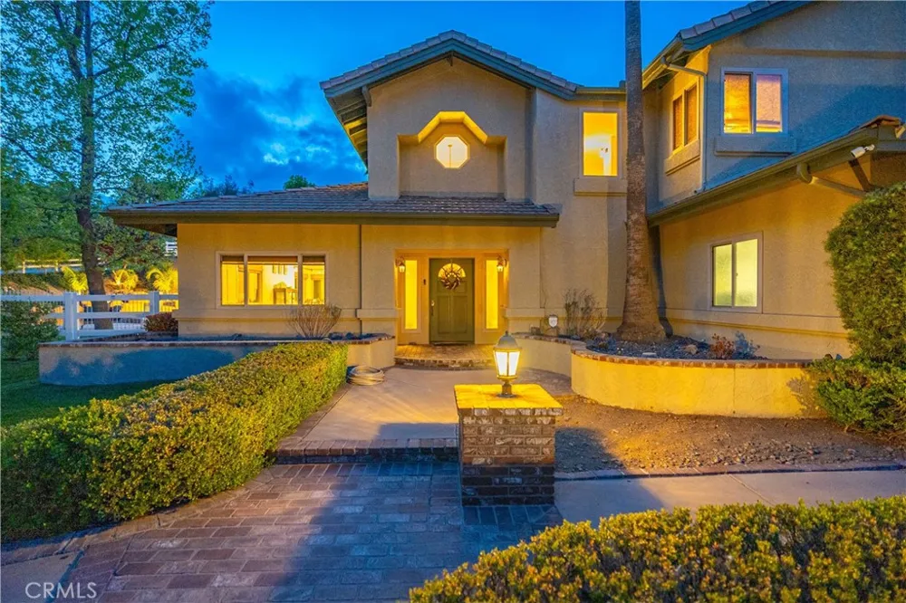 2575 Palomino Drive Acton, CA 93510