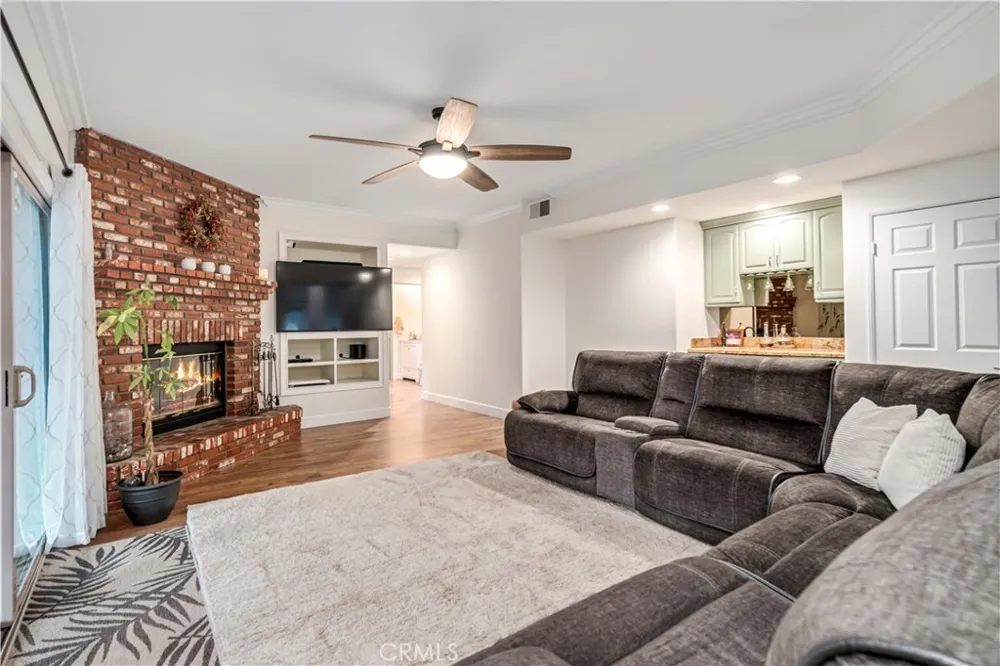 2575 Palomino Drive Acton, CA 93510