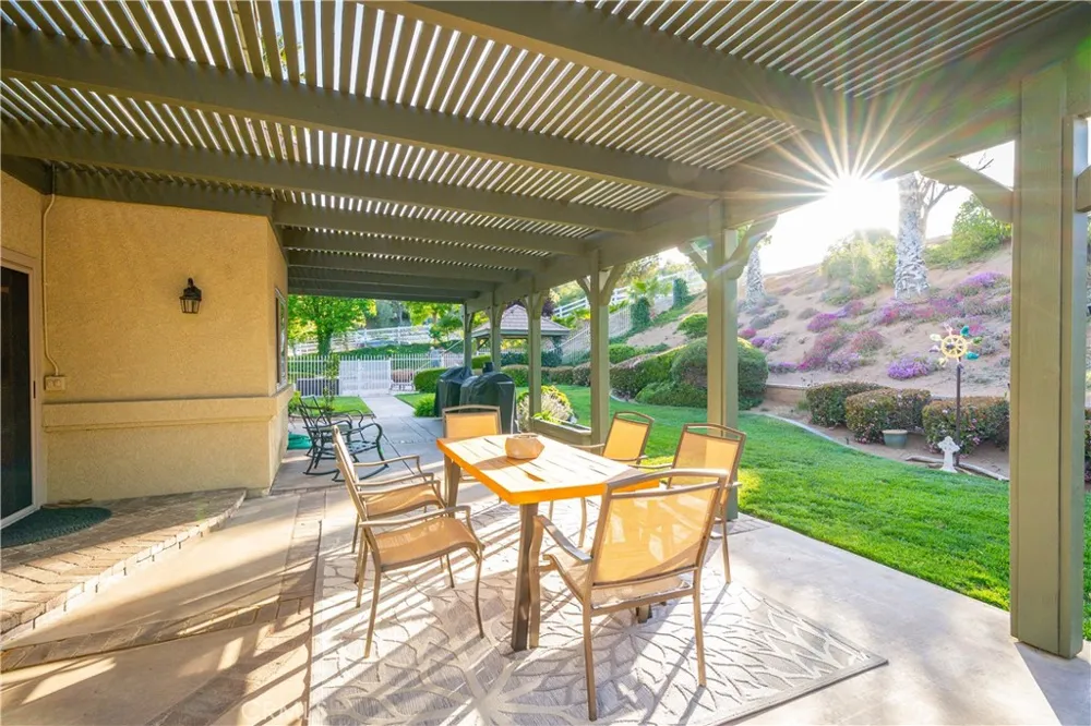 2575 Palomino Drive Acton, CA 93510